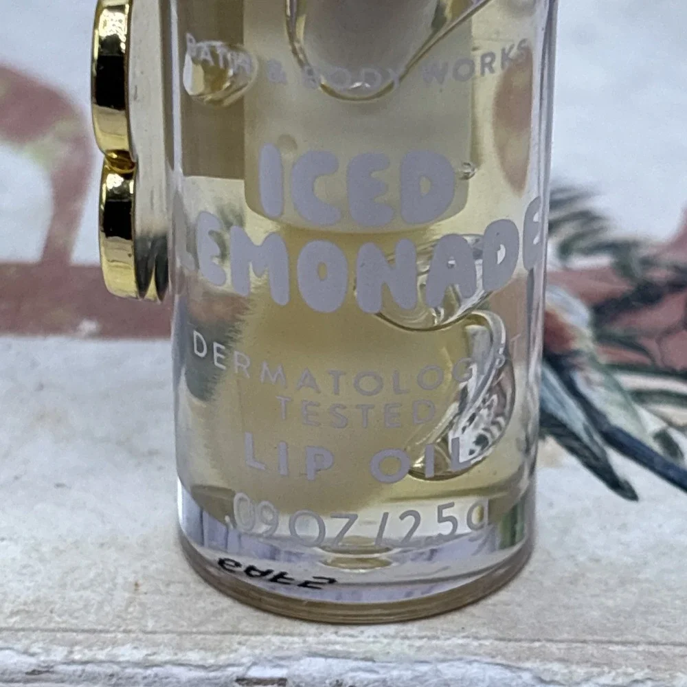 Bath & Body Works Lip Oil 2 Pc Set Confetti Cake Pop Iced Lemonade New